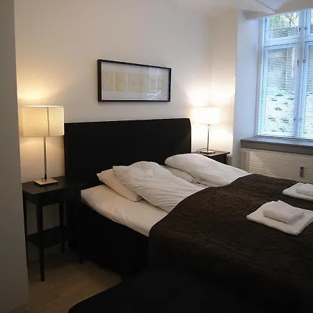 2-bedroom In The Heart Of Apartment Copenhagen