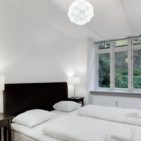 2-bedroom In The Heart Of Apartment *
